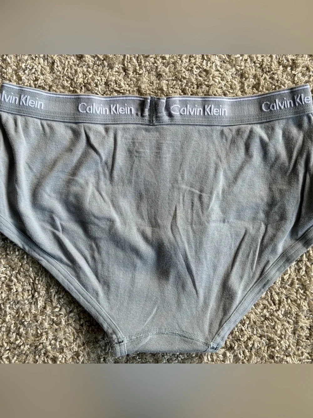 Mens’s Calvin Klein Light Gray Briefs - Medium